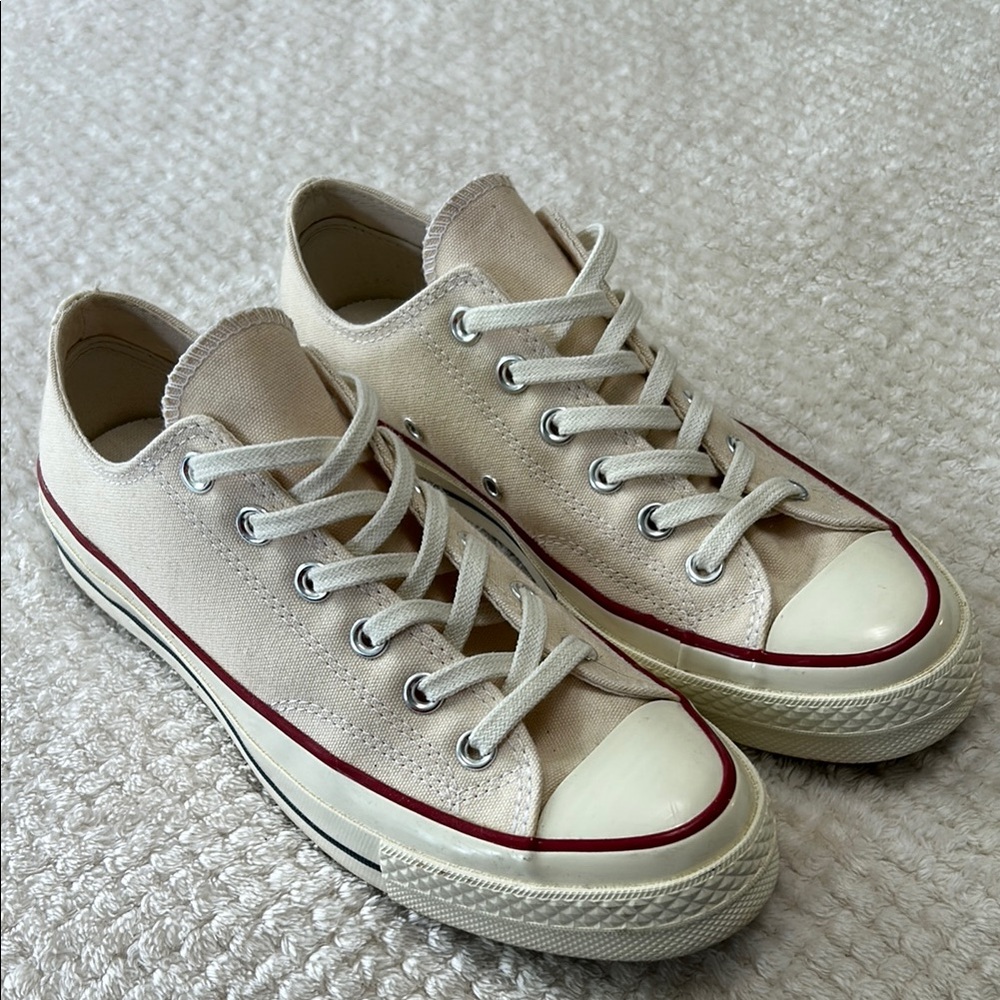 Converse Cream Canvas Low-Tops with Red Trim